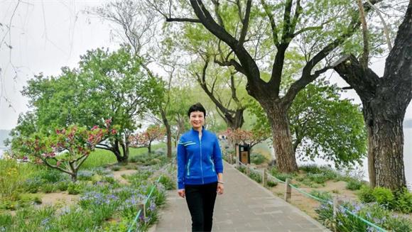 法学院副院长 李秀娜副教授 法学院副院长 李秀娜副教授