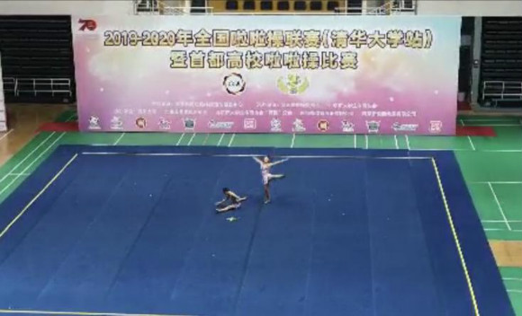 李思雨和杨逸飞同学的双人爵士 李思雨和杨逸飞同学的双人爵士