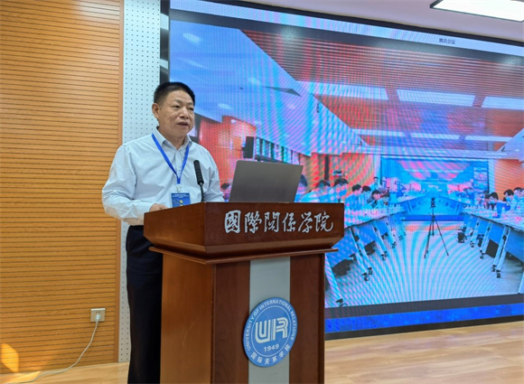李家兴副院长主持会议 李家兴副院长主持会议